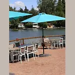 Campingplatz Mobile 3 Au Bord Du D'ardres, Peche Gratuite Sans Permis Ardres