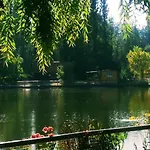 Mobile 3 Au Bord Du D'ardres, Peche Gratuite Sans Permis *