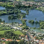 Campingplatz Mobile 3 Au Bord Du D'ardres, Peche Gratuite Sans Permis *
