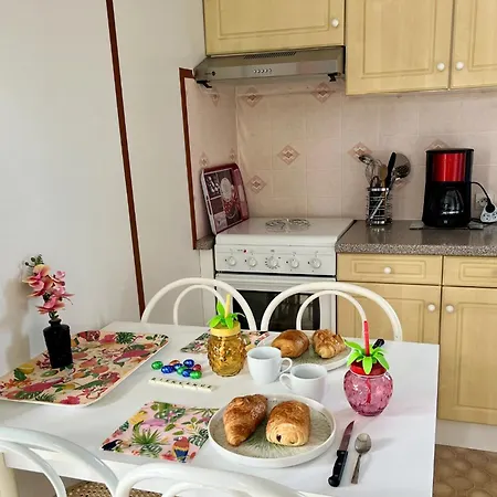 Mobile 3 Au Bord Du D'ardres, Peche Gratuite Sans Permis 营地 Ardres