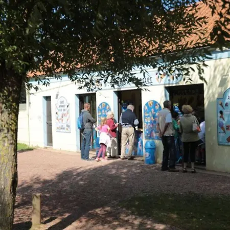 Mobile 3 Au Bord Du D'ardres, Peche Gratuite Sans Permis Camping *