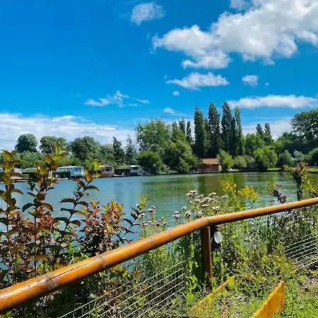 Camping Mobile 3 Au Bord Du D'ardres, Peche Gratuite Sans Permis
