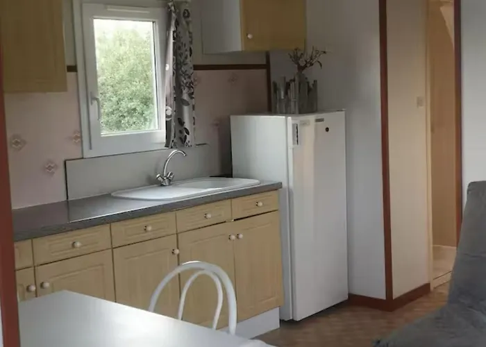Mobile 3 Au Bord Du D'ardres, Peche Gratuite Sans Permis Kemp *