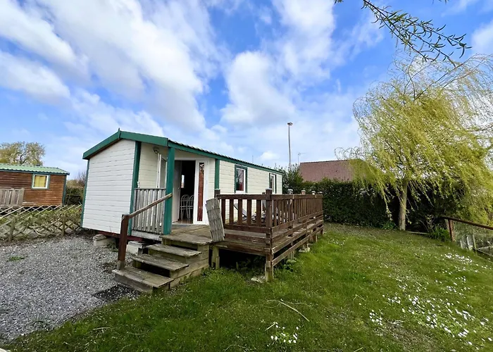 Kemp Mobile 3 Au Bord Du D'ardres, Peche Gratuite Sans Permis Ardres