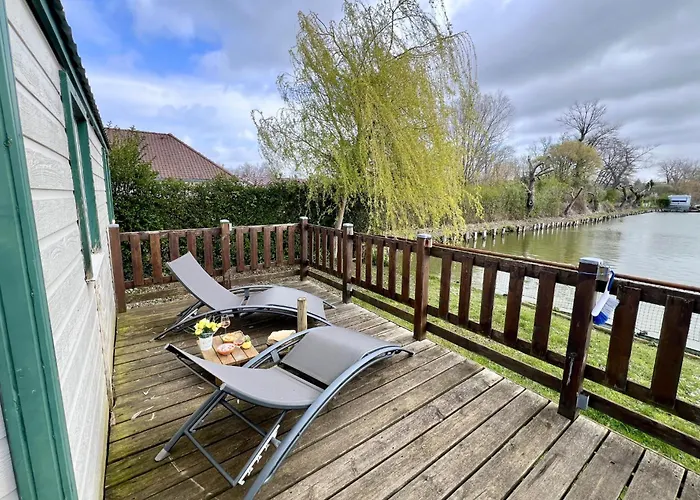 Kemp Mobile 3 Au Bord Du D'ardres, Peche Gratuite Sans Permis *