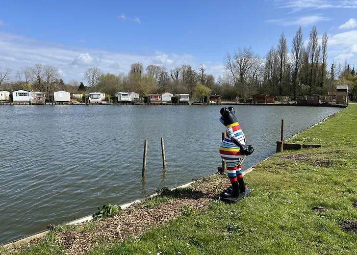 Mobile 3 Au Bord Du D'ardres, Peche Gratuite Sans Permis * Ardres